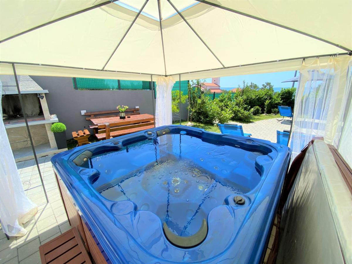 Lux Apartment Sea Shell With Jacuzzi Makarska Ngoại thất bức ảnh