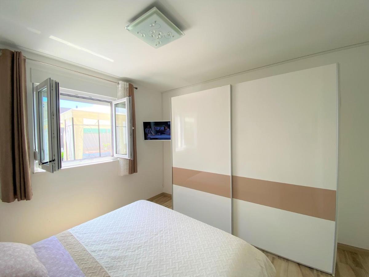 Lux Apartment Sea Shell With Jacuzzi Makarska Ngoại thất bức ảnh