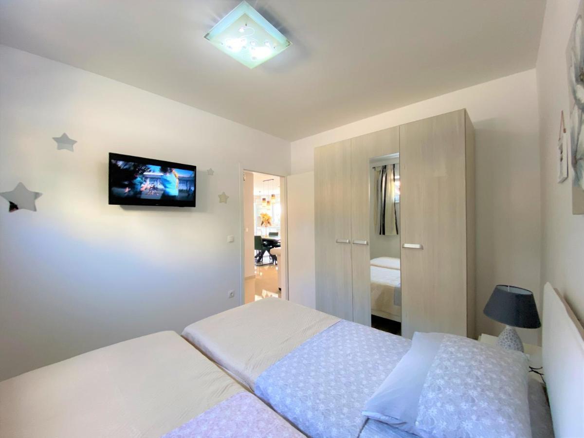 Lux Apartment Sea Shell With Jacuzzi Makarska Ngoại thất bức ảnh