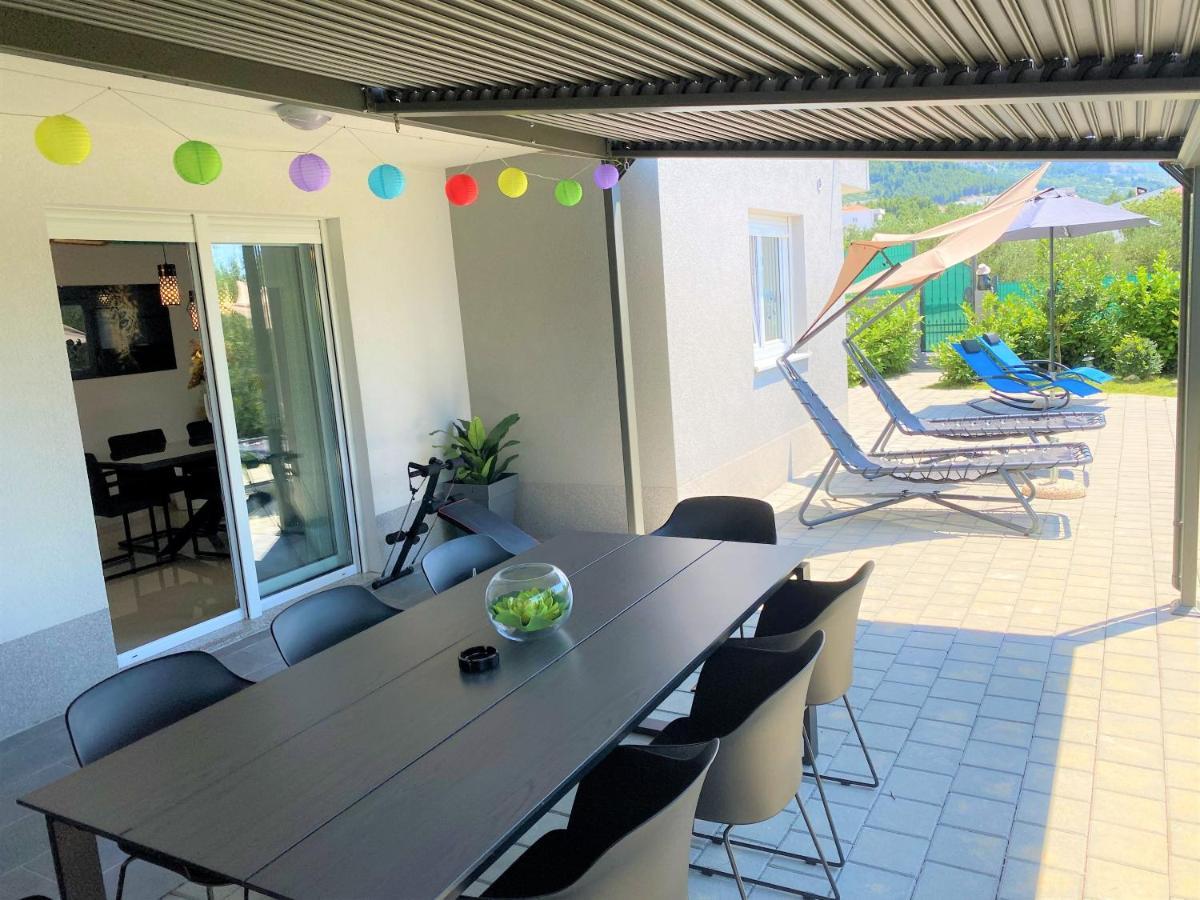 Lux Apartment Sea Shell With Jacuzzi Makarska Ngoại thất bức ảnh