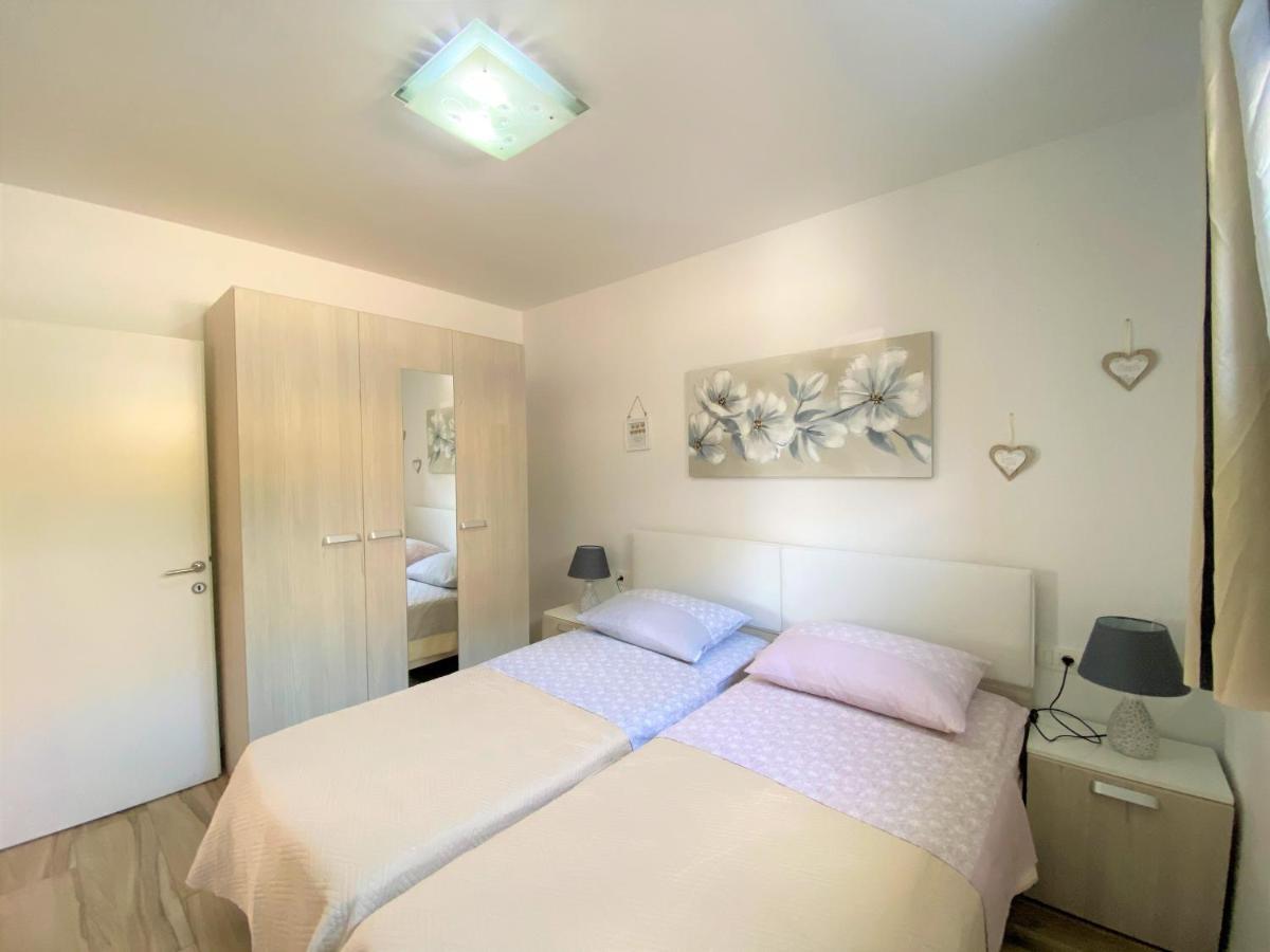 Lux Apartment Sea Shell With Jacuzzi Makarska Ngoại thất bức ảnh